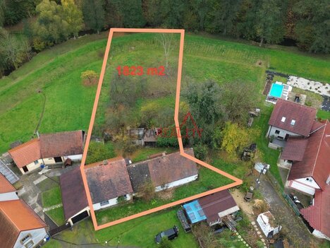 Stavební pozemek 1 823 m² – Tábor, Zárybničná Lhota, ul. Potoční