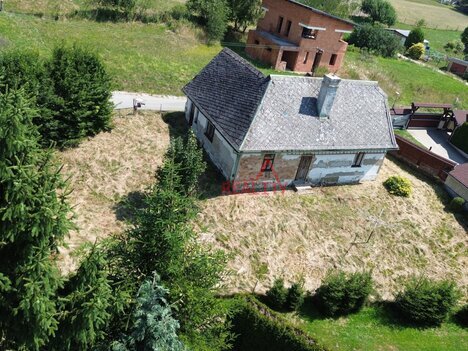 Samostatný RD před rekontrukcí pozemek 581 m2